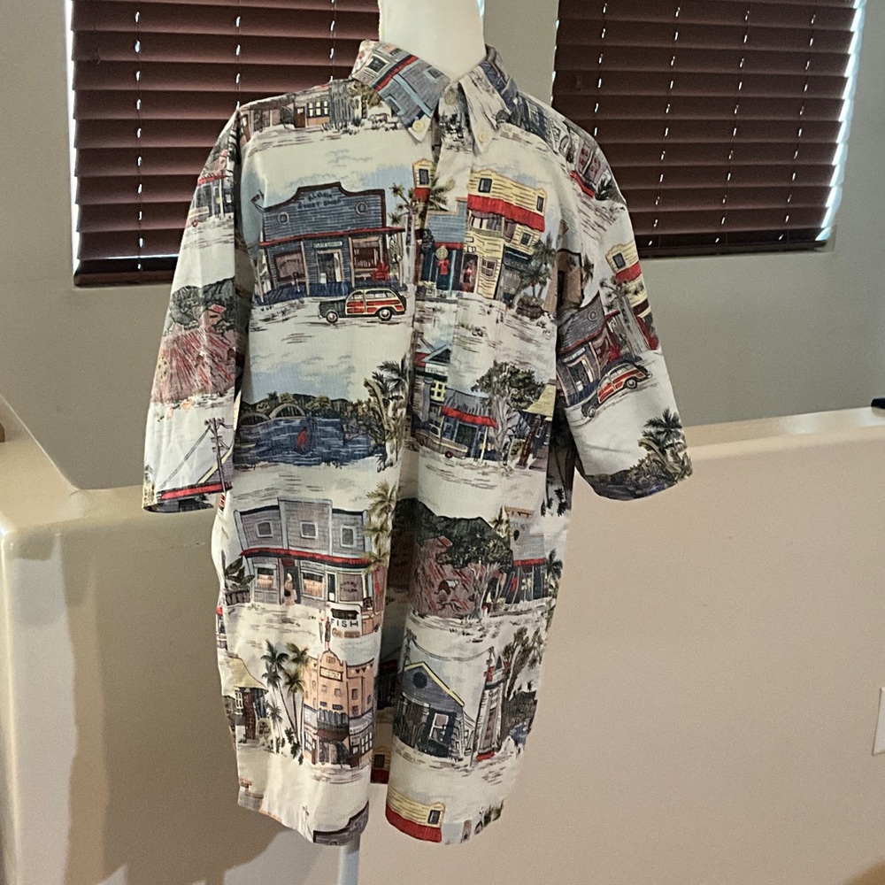 Reyn spponer New w/out tags tropical island life scene